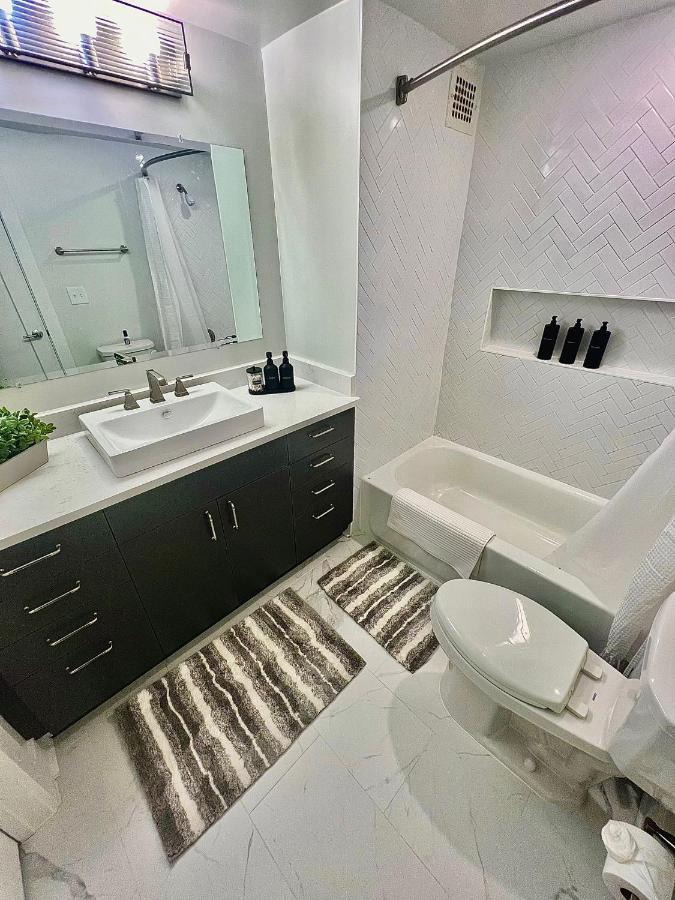 Comfy Getaway By Dc,Metro,Airport Apartment Arlington Exterior photo